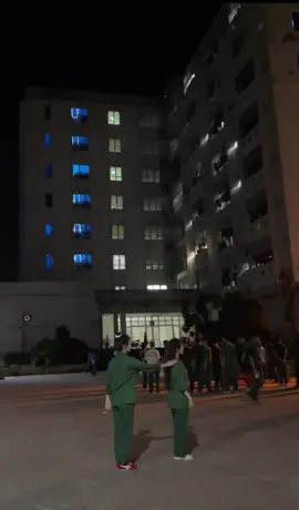 Dancing In The Dark đã xuất hiện ở TLU @_ttam_07 #dancinginthedark #tlu #phenikaauniversity #quansu 