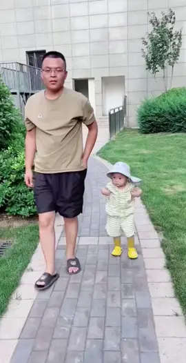 #baby #funny #funnyvideos #xuhuong 