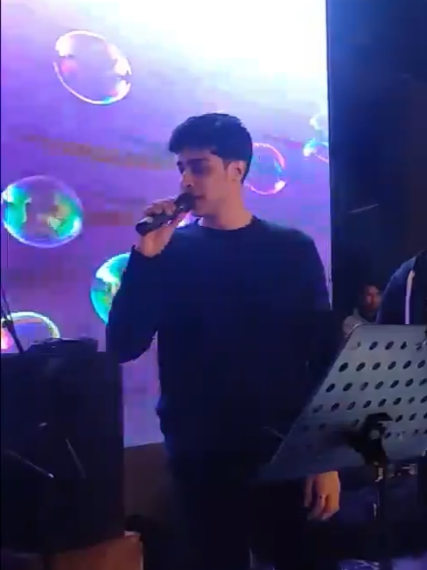 Taray Taray Cover By Tanveer Evan. 🖤 #taraytaray #tanveerevan #bdtiktokofficial #foryou #viralvideo @Tanveer Evan. @TikTok 