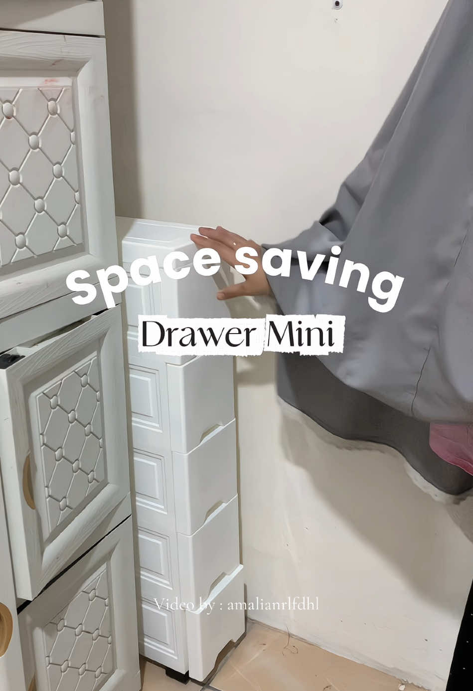 Salah satu barang yang aku ga pernah nyesel  beliiii. Bisa buat nyimpen perintilan2 sama jilbab🫶😍