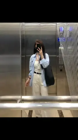 💆‍♂️ MÁY MASSAGE CỔ P7-2 – THƯ GIÃN CHUYÊN SÂU, NHẠC ÊM ÁI 🎵 ✨ Kết hợp massage + âm nhạc thư giãn theo liệu pháp CBT ✨ Đầu massage mô phỏng bàn tay thật, bi lăn xoay linh hoạt 🔥 Chườm nóng 3 trong 1: cận hồng ngoại, ánh sáng đỏ & màng sưởi FPC 🔇 Động cơ không chổi than – mạnh mẽ, êm ái, không gây ồn 🎧 Khoang âm thanh 3D sống động, giúp bạn thư giãn tối đa 💆‍♀️ Nhiều chế độ massage – phù hợp mọi nhu cầu trải nghiệm cảm giác “xoa bóp như thật” ngay tại nhà!#xuhuong #suckhoe #maymassagecovaigay #maymassage #SKG 