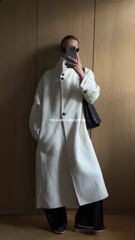 obsessed with this coat 🤍 #autumnoutfits #mangocoat  #whitecoat #woolcoat 