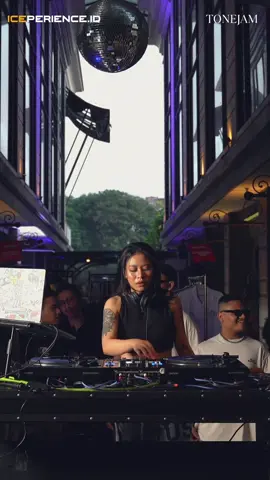TONEJAM X ICEPERIENCE  VOL 43  On deck @Djkeyla_  bringing throwbacks edm  Full video click link on bio! #ToneJam #ToneHead #iceperience #expressyourowntone 