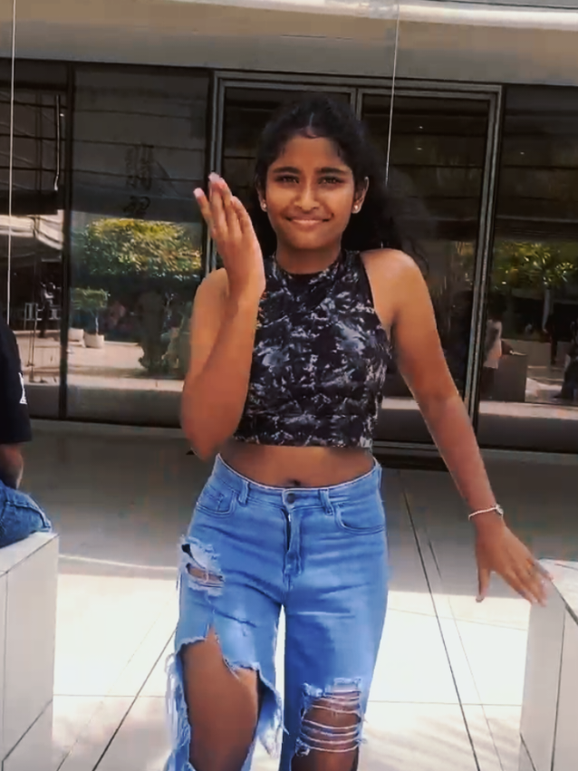 Chuttak Chuttak 😭💗 @yohani  Dc @RaMoD Sir  @coolstepsdancestudio No Quality Plus, i was so fucking embarrassed doing it in public cz i messed up the whole time. even this was not good, but wanted to do this before the trend over😓💗  Sry for whole mistakes ! #chuttakchuttak #yohani #trend #coolstepsdancestudio #onemillionaudition 