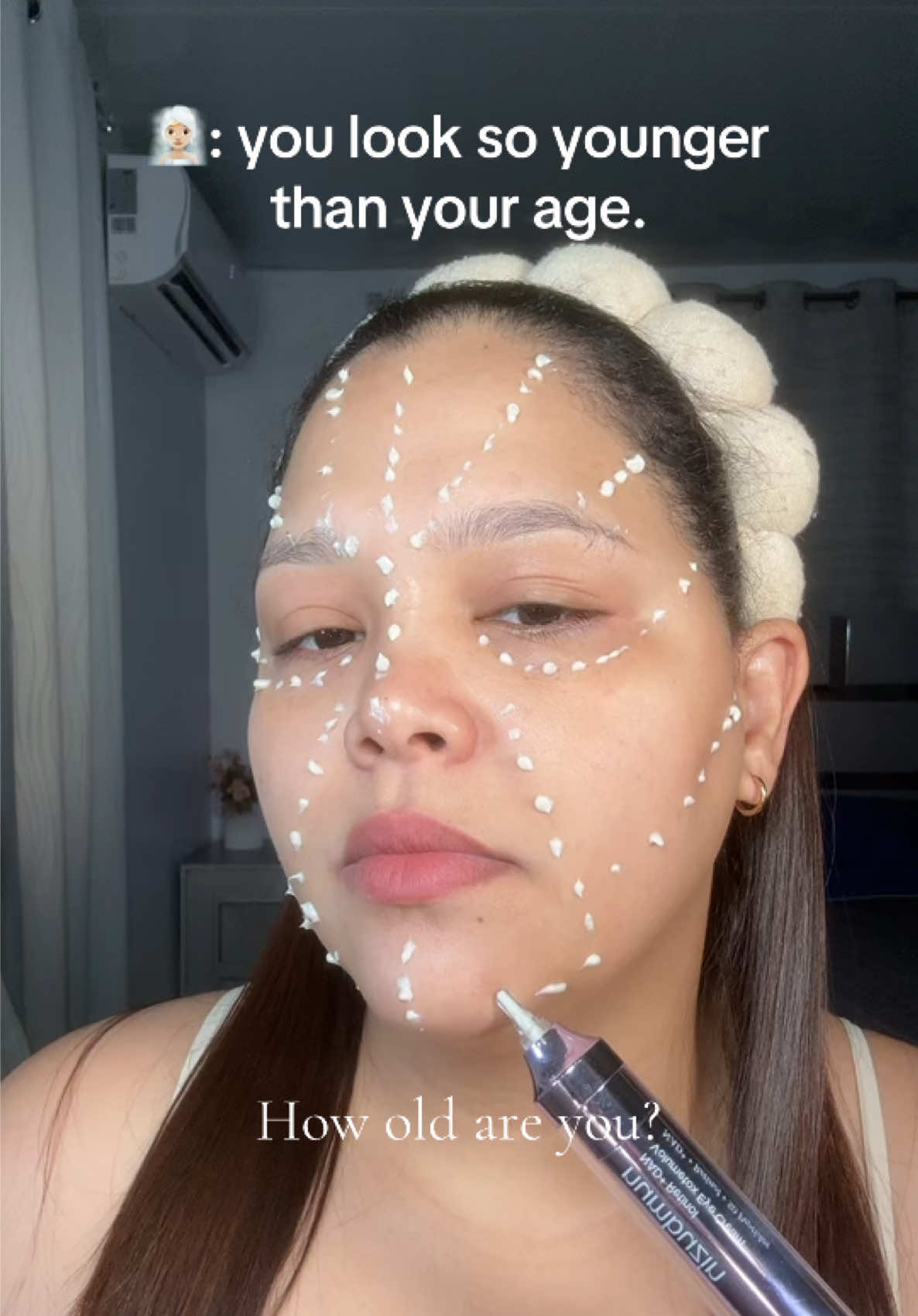 The secret to not apparent age 🤭 No.9 Eye cream @numbuzin_global  #numbuzin #numbuzinmates #doteyecream #antiaging #kbeauty 