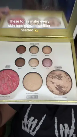 #TuscanDreamsPalette #LauraGellerBeauty #GoldenHourGlam #FallMakeupLooks #WarmToneEyeshadow 