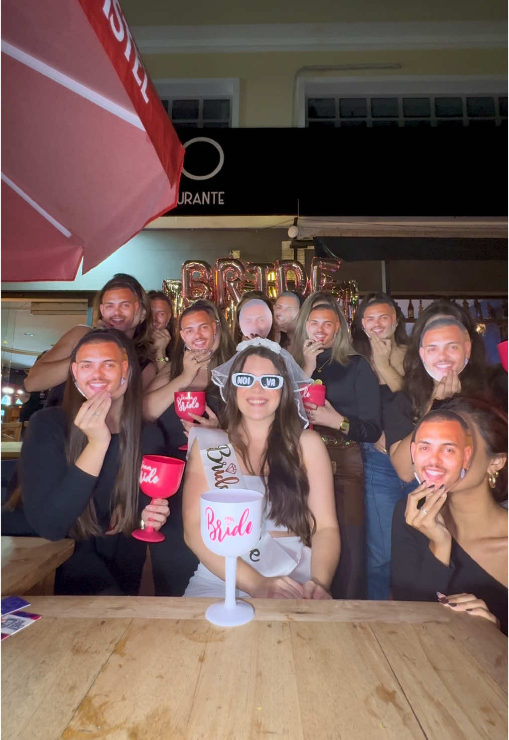 Team Bride 💗💍👰🏻‍♀️ Ganhei a despedida dos sonhos 🤌🏻 #despedidadesolteira #teambride #noiva #fvp 