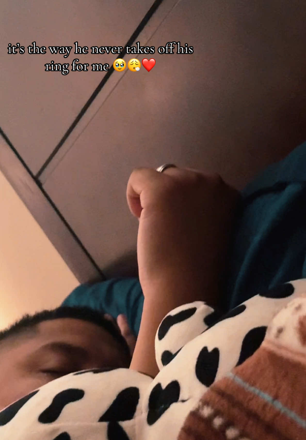 we drive each other bonkers but this is how i know the man love love lovesssssss it hereeee. 💍🤌🩵