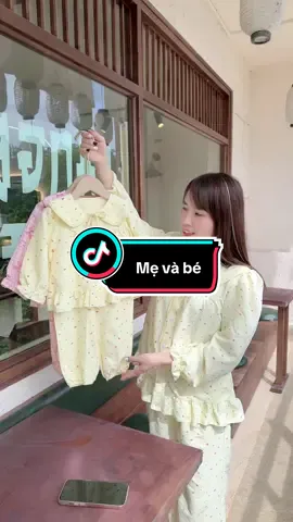 Xinh iu k ạ???#quầnáobégái #mẹvàbé #bộngủ 