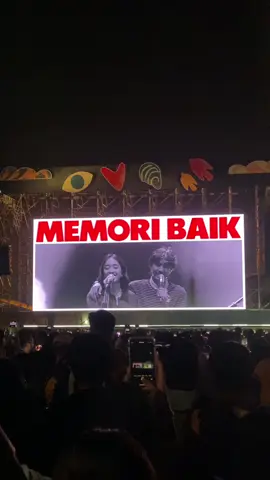 Ga tua tua pak duta nya #sheilaon7 #memoribaik #so7 #konsersemarang #fyp  @LIVE PROJECT 