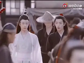 Khuya vui vẻ mọi người 😘😘
