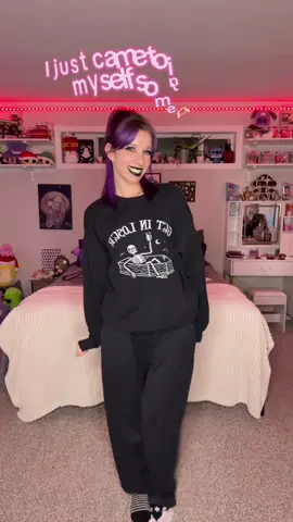 Hello 🫶🏻 if you’re new here, Get to know me some more 🫶🏻