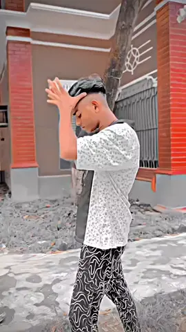 #মিস্টার 