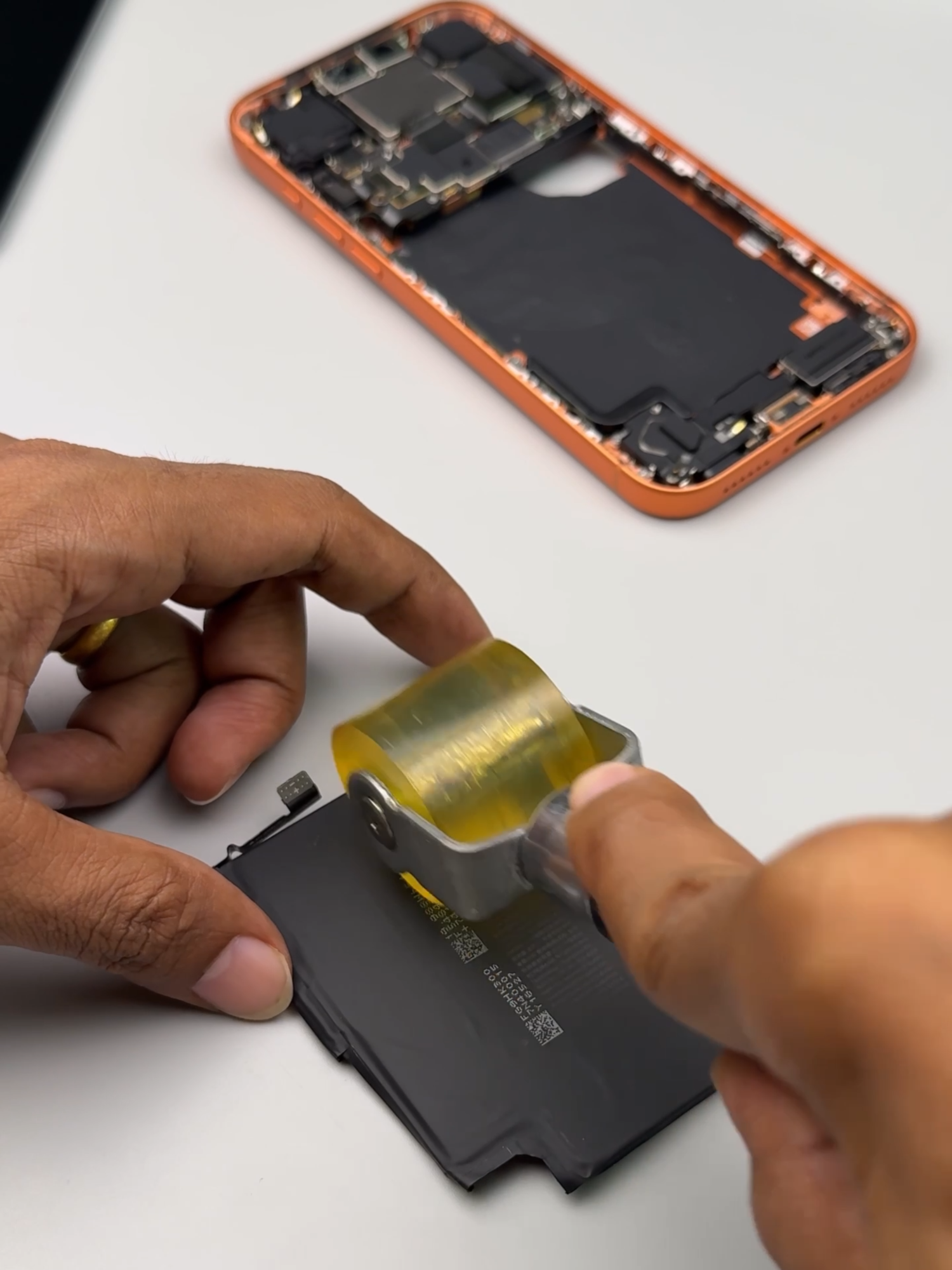 iPhone 17 Pro Max Install after teardown #fyp #diyproject #iphone17promax