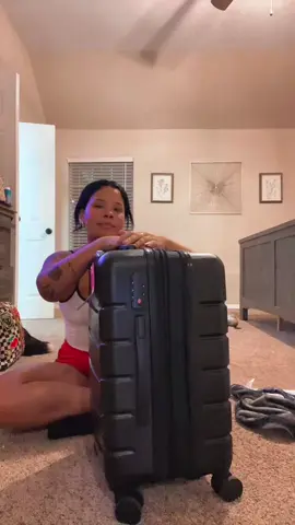 I can’t believe I actually did fit everything in here ! #fyp #relateable #fortworth #texas #travel 