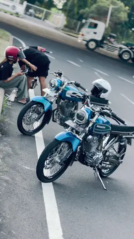 Yang biru-biru aja😋#cbdoaibu🌻 #cb125se #cbnyeni 