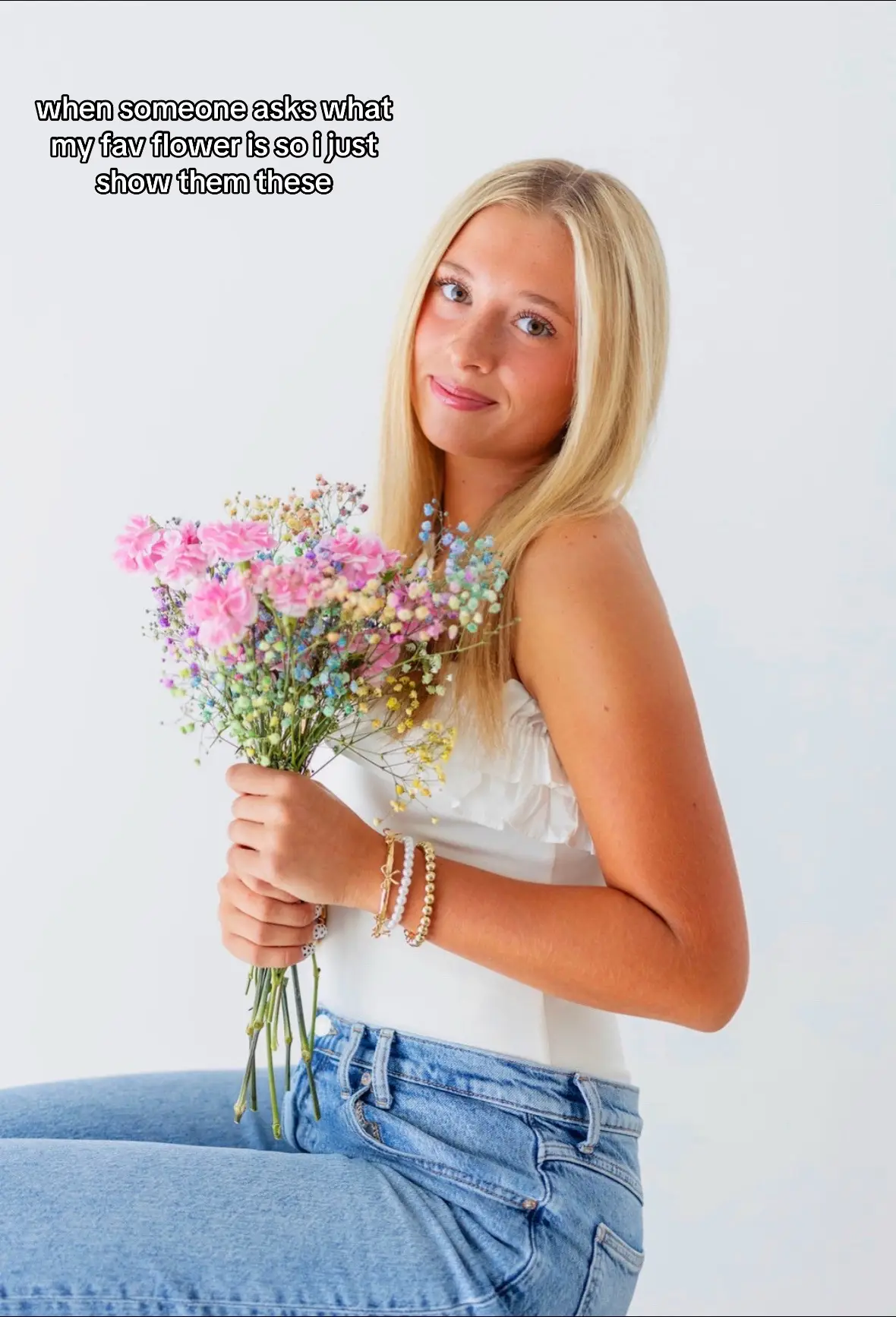 love them sm i had to take senior pics with them #babybreath #flowers #senior #foryou 