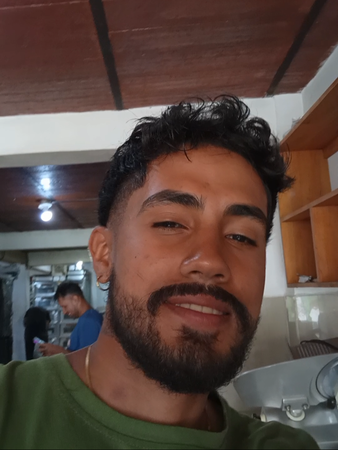 os recomiendo 🧔🏽🤺 #minoxidil #barba #paratiiiiiiiiiiiiiiiiiiiiiiiiiiiiiii #saludybelleza #masculinidad 