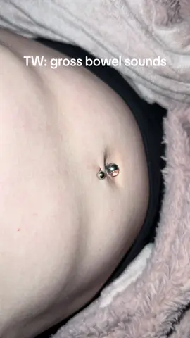 I get asked a lot if the movement in my stomach is still visible when I’m standing, and it is. This is from me sitting on the couch last night while watching the Ed Gein series. The movements aren’t as pronounced as when I’m laying flat on my back, but they’re still visible and painful as all h*ll. My GI says this is all normal tho, so I guess I have nothing to be concerned about 🤷🏻‍♀️ #Netflix #TLOASG #DWTS #TSwift #Fyp