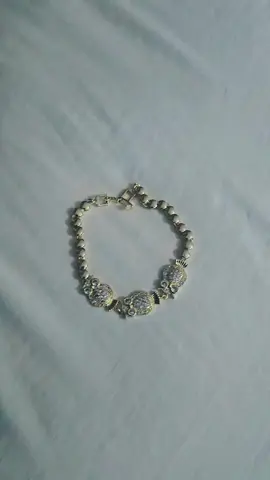 ##bracelets  #goldbracelet  esto está bello🥰🥰 