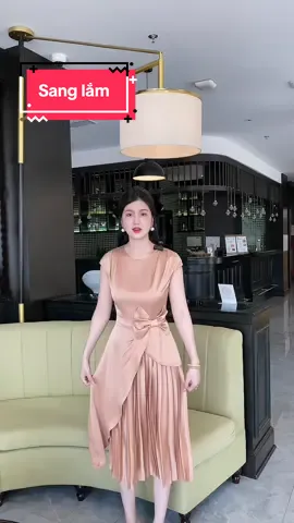 Váy sang chảnh mê luôn#xuhuongtiktok2024 #vayxinh #vaythietke #thoitrangnu #thuyhayhoi 