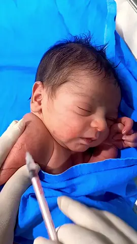 Cute baby in NICU gets BCG and TB vaccine #fyp #newborn #baby #nicubaby #newbornbabycare 