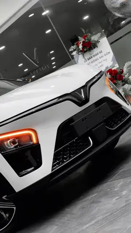 Nên sở hữu vf7 trong tháng 10 này#vinfast 