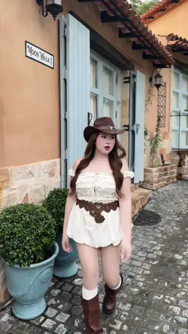 Cowgirl🤠🤎#มายด์ชอบแต่งตัว🍭 #สาวอวบแต่งตัว #cowgirlboots 