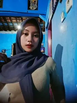 Korban HB efek sampingnya ga main main jadi putih glowing mulus 🤭😘 @Loyalskin store  #loyalskin #fyp 