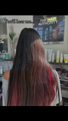 Oh how layers saved my hair🤩 ILY ANNA🥰 @Anna #hairtransformation #hairtok #layeredhaircut #layers #bookwithher 