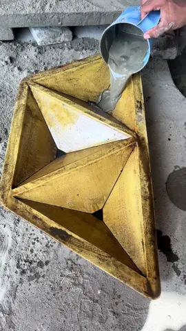 Making useful cement products #cement #cementwork #cementprojects #constructionusa🇺🇸 #concert 