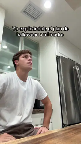Hay un party desp del party #afterparty #madre #plan #halloween #parati 