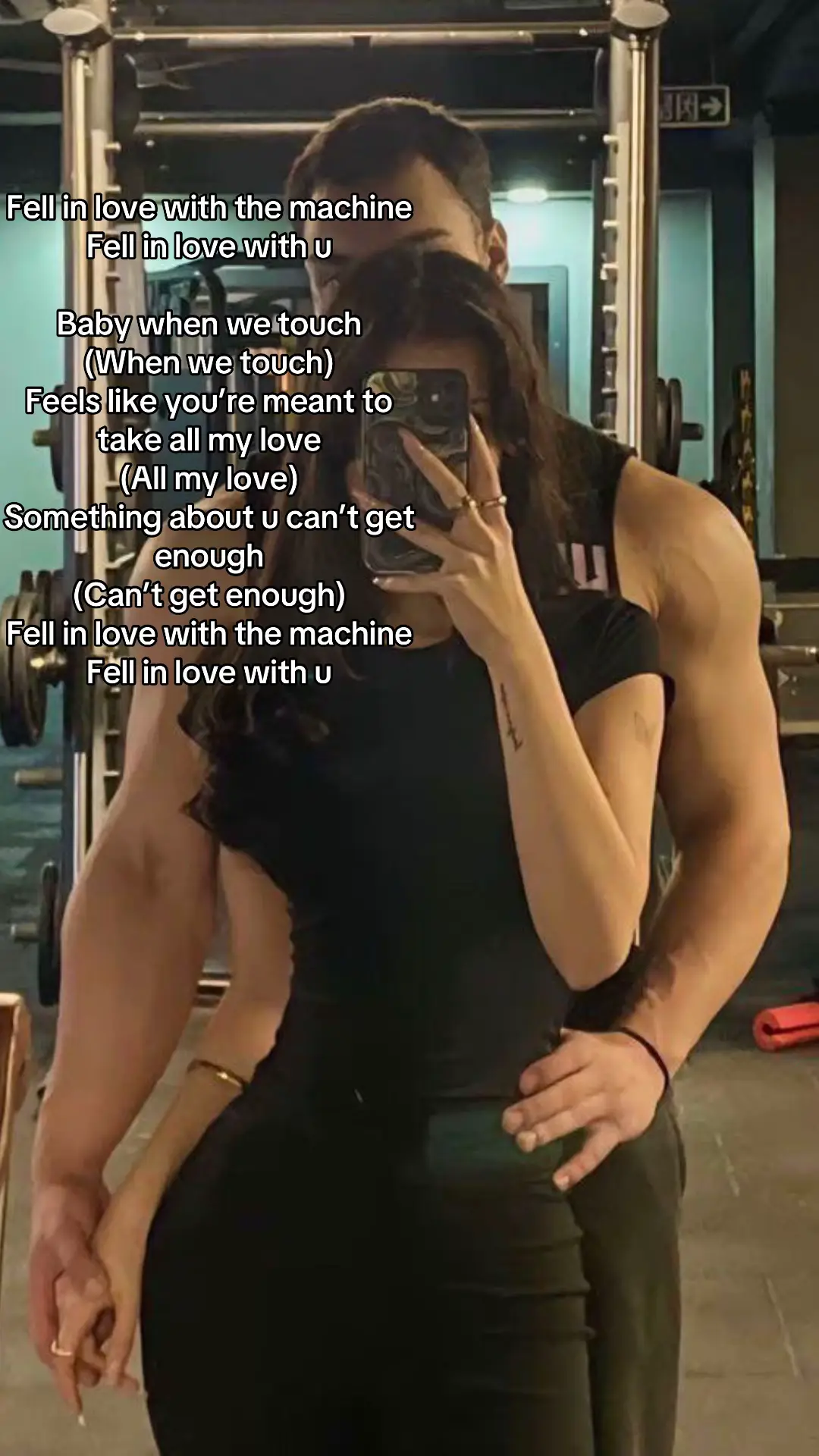 . . . . #GymTok #gymcouple #fypage #viraltiktok #couldbeus 