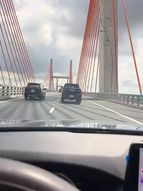 Tình yêu ấy em trao anh là hay đùa