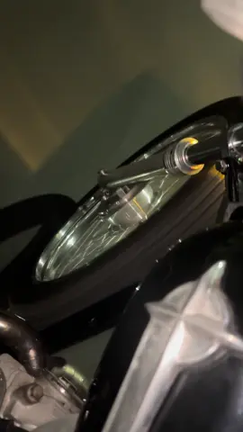 menggalau #chopperindonesia #kasihputih #fy #motorcustomindonesia 