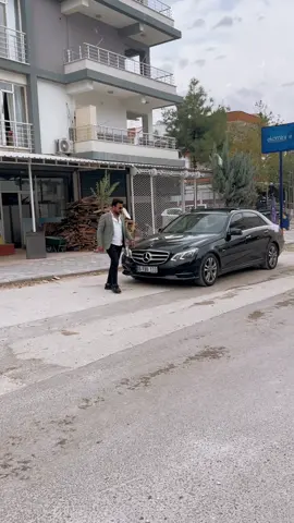 #mercedes #mercedesbenz #e250 #4matic #shorts 