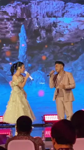 serasa dunia milik berdua, yang lain numpang🧎🏻‍♀️@VANESSA ZEE @PICHE #fyp #pichessa #pichekota #xyzbca #vanessazee 