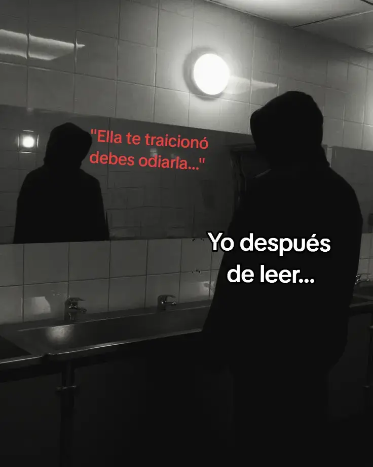 memento mori recuerda tu muerte, libro disponible en Amazon. A veces no es que la vida sea injusta… A veces somos nosotros quienes elegimos mal. Ignoramos las banderas rojas, las faltas de respeto, las mentiras disfrazadas de amor. Nos convencemos de que “va a cambiar”, que “solo necesita tiempo”, que “el amor todo lo puede”. Y cuando todo se rompe, buscamos culpables… pero en el fondo sabemos que fuimos nosotros quienes no quisimos ver. No se trata de culparte, sino de despertar. De entender que amar también implica poner límites, que la paz vale más que la compañía equivocada, y que aprender a soltar es una forma de amor propio. Memento Mori no te dice “olvida”, te enseña a ver con claridad, a perdonarte y a seguir adelante sin miedo ni rencor. Porque a veces, el error no fue amar… fue no amarte lo suficiente. #mementomori #amor #BookTok #frases #parati