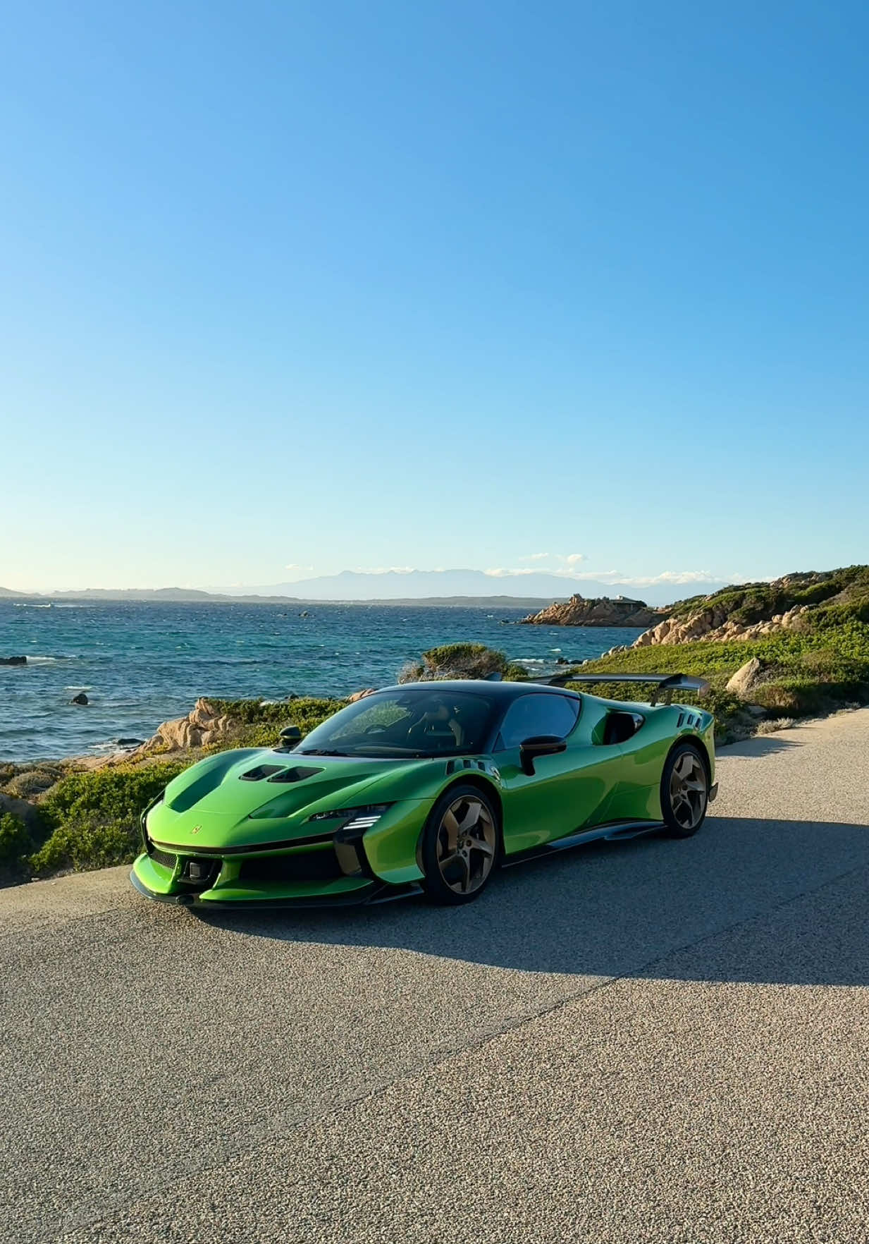 I could sit here and admire the view forever #Ferrari #SF90XX #VerdeKers #Shmee150 #Italy 