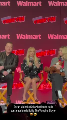 Sarah Michelle Gellar speaks on the Buffy continuation series yesterday at comic con…. #sarahmichellegellar #buffythevampireslayer #Buffy #breakingbear #brendanfraser 