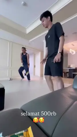 akhirnya el ada juga videomu yg umumnya manusia enggak diem-diem bae 😭🤣🤏 #elleya #ranggacinta  cr: imanbrain IG