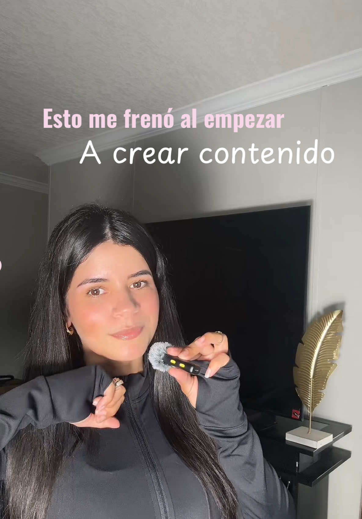 💭 Nadie te dice lo que realmente te frena cuando empiezas a crear contenido… 🔥 Yo aprendí a golpes, pero tú no tienes que hacerlo. 👇 sígueme y Comenta GUÍA y te enseño cómo crecer sin repetir mis errores.#ugc #guiaugc #ugctips 