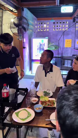 ไม่เอาครับ#โรนิล #กาญจนบุรี #อีฟนิลหมูหันกาญจนบุรี 