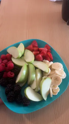 Sunday breakfast 🥞🍌🍫🍳🍏🍓🥰✨