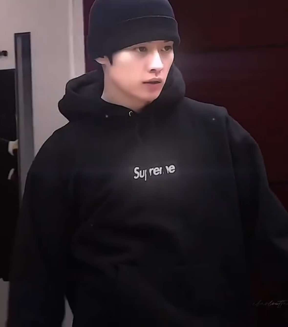 #LEEKNOW || ready for abduction 🙇🏻‍♀️ bare faced Lee Know might just be my favorite || cc: ilunaatix ib: @anna 𐙚⋅ scp: bbokifyz || #straykids #straykidsedit #leeknowstraykids #leeknowedit bangchan leeminho changbin hyunjin han felix seungmin jeongin Kpop edit foryou fyp skz stay skzcode skztalker tour fancam solo Katy Perry silver blonde hair vsp videostar no makeup Good quality hot Lee Know edit 