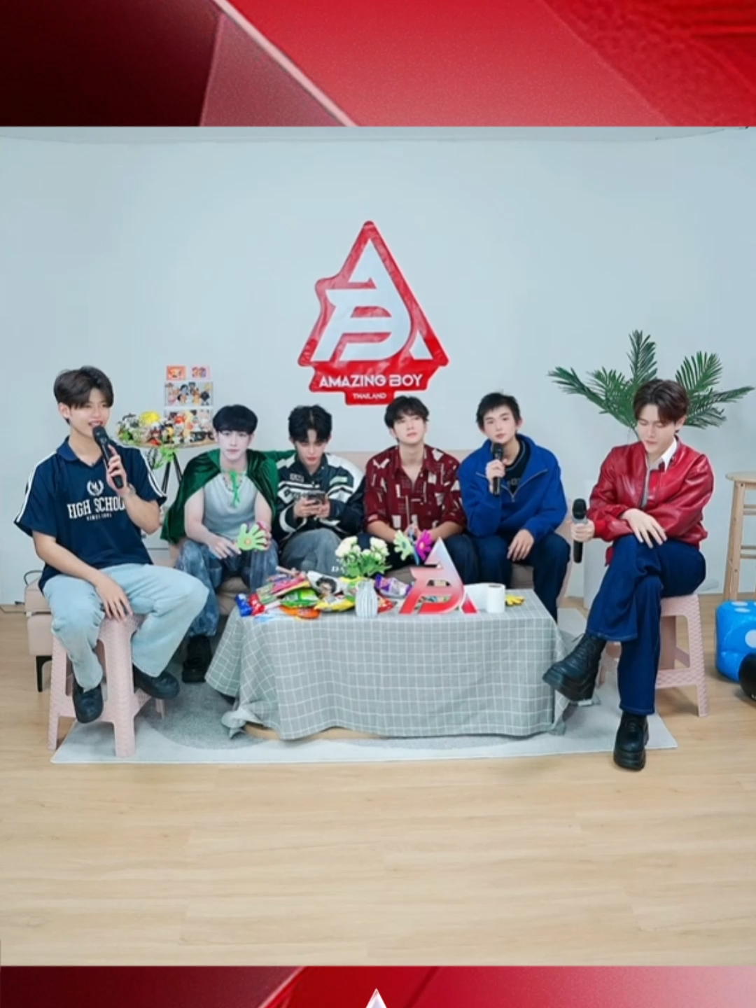 16 คนที่ไปซานย่าคนที่ป่วนที่สุดคือ Sonson? Cheetah? 🤭🌴 #AMAZINGBOYLive #AMAZINGBOY #AMAZINGBOYTHAILAND