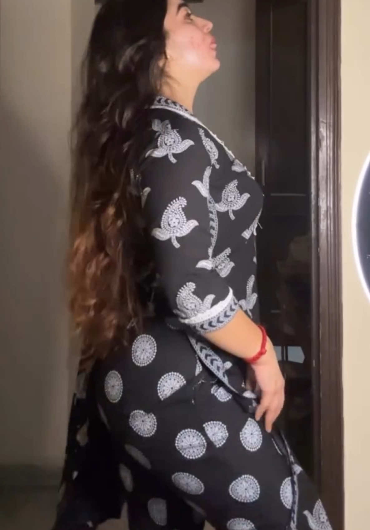 one of my fev dance #creatorsearchinsights #foryou #viralvideo #foryoupageofficiall #viral #foryoupage 