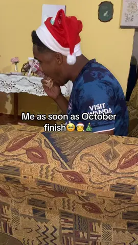 Btw is ham and bread he stuffing his mouth with😂🎄@Kb_judah  #christmas #trinichristmas #trinidad #parang 