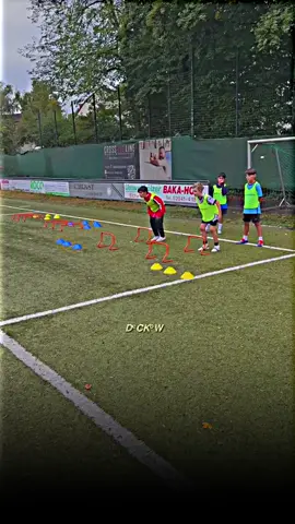 training 📍 ⚽️ #fppppppppppppppppppp #trendingvideo #fyyyyyyyyyyyyyyyy #CapCut #fouryou 