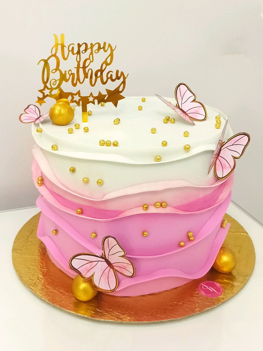 عايزه الموبايل ميبطلش تن تن تن😂😌 قولولي اي الشطاره دي🫣🩷🩷🩷🩷 #explore #الشعب_الصيني_ماله_حل😂😂 #fakecake #viral #foryou 